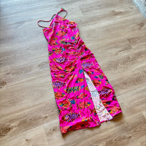 Farm Rio Halter Slim Midi Dress - Picture 6 of 9